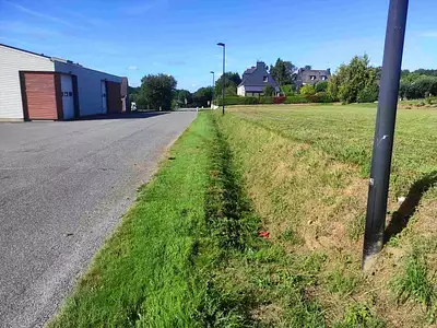 Terrain, 1 827 m²