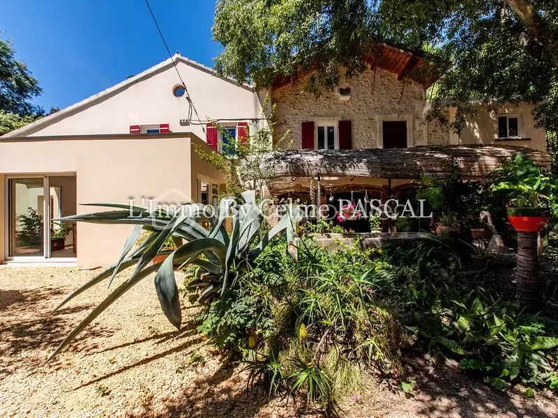 Maison, 159 m²