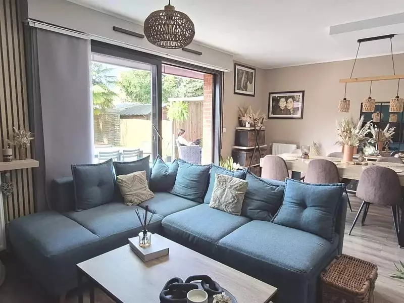 Maison, 83 m²