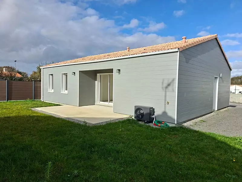 Maison, 94 m²