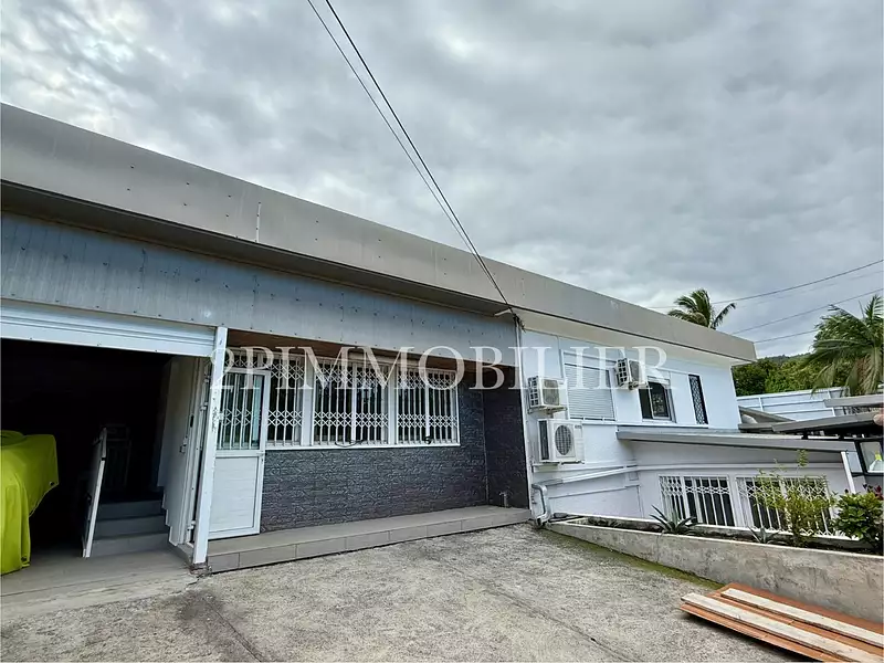 Immeuble, 181,32 m²