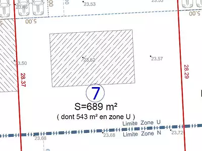 Terrain, 689 m²