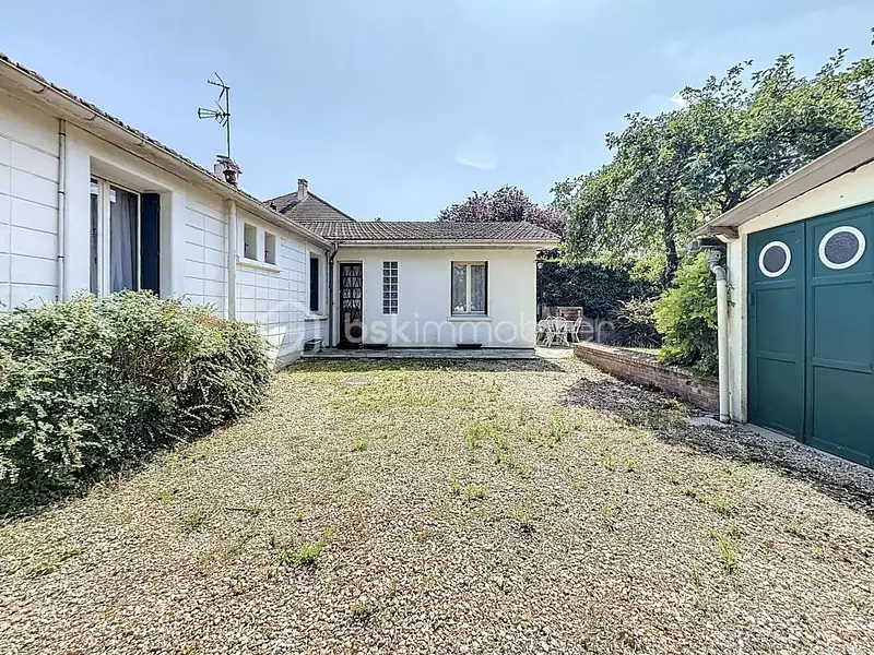 Maison, 96 m²