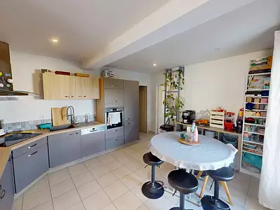 Maison, 193 m²
