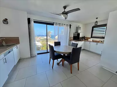 Maison, 102 m²