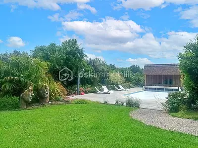 Maison, 361 m²