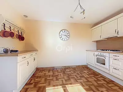 Maison, 99 m²