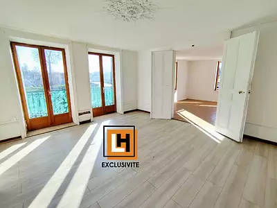 Immeuble, 298 m²