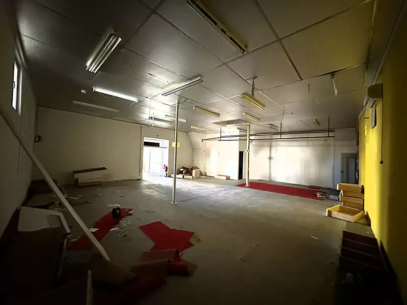 Divers, 330 m²