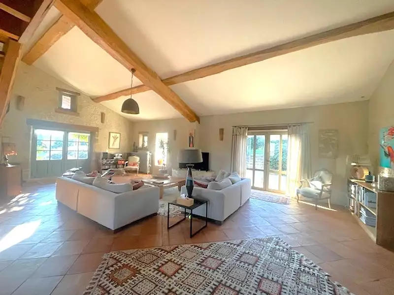 Maison, 252 m²