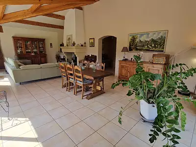 Maison, 192 m²