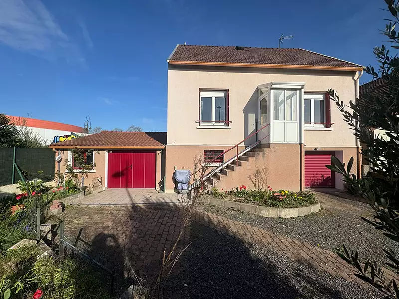 Maison, 96 m²