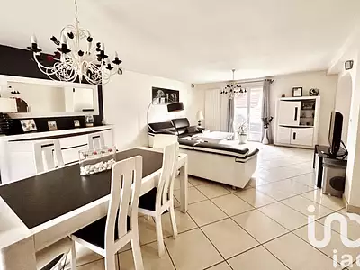 Maison, 164 m²