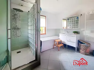 Maison, 125 m²