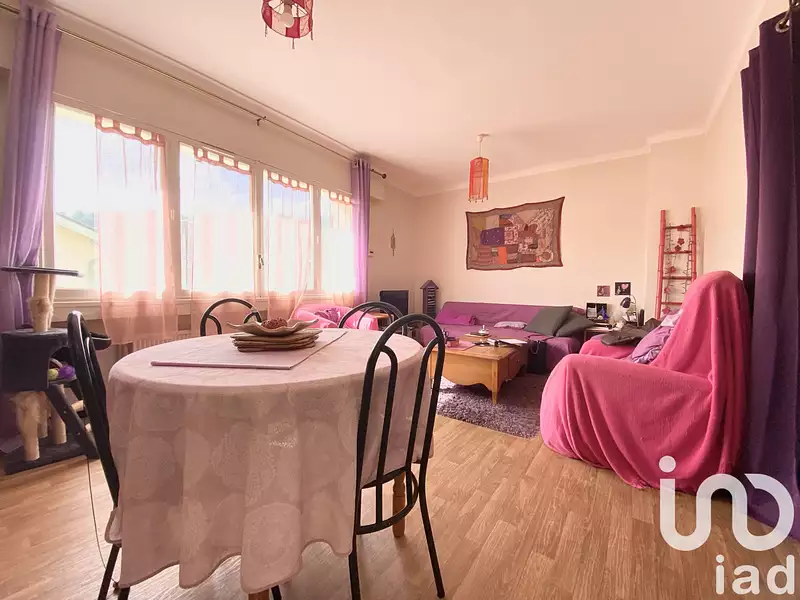 Immeuble, 147 m²