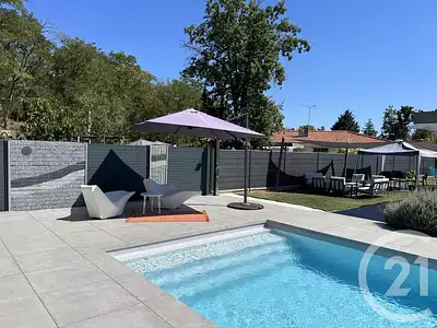 Maison, 159 m²