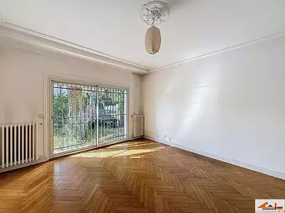 Immeuble, 150 m²