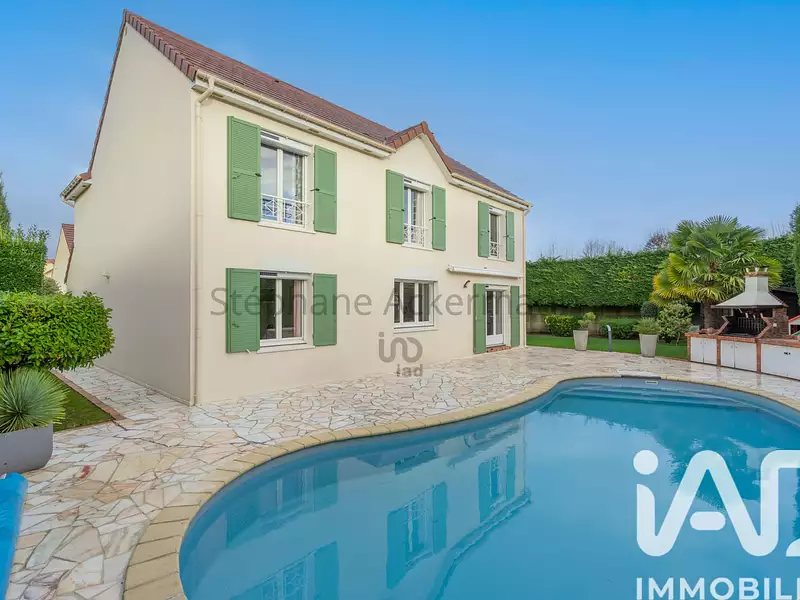 Maison, 160 m²