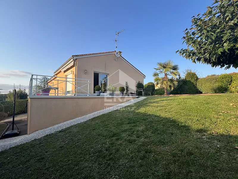 Maison, 168 m²
