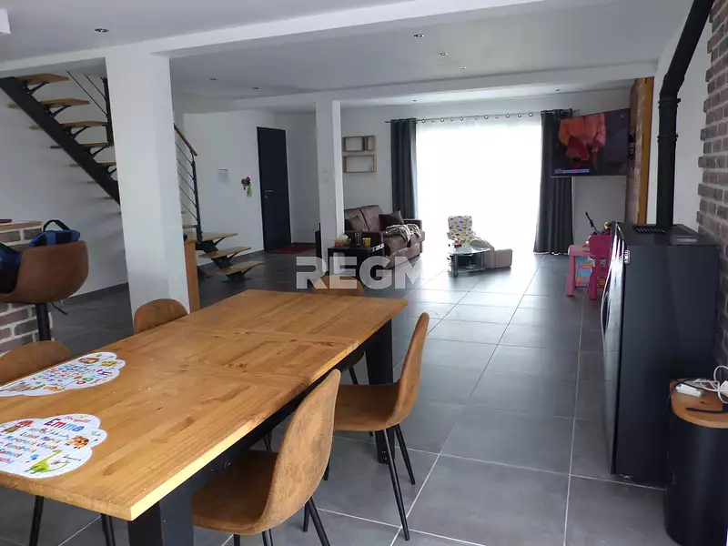 Maison, 122 m²
