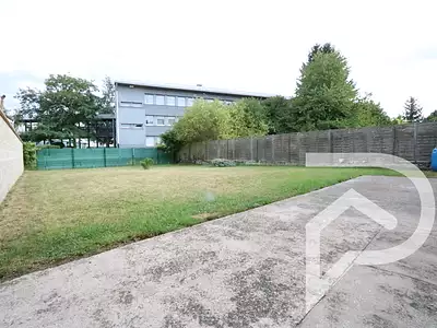 Maison, 270 m²
