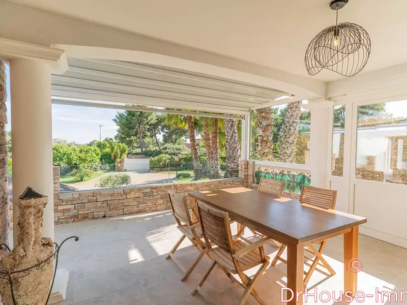 Maison, 190 m²