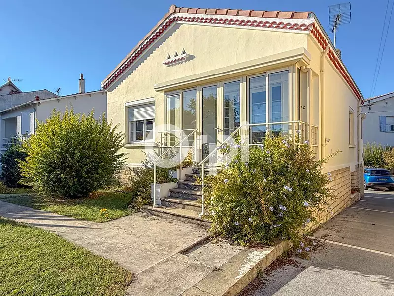 Maison, 77 m²