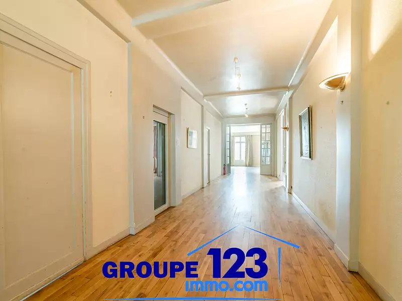 Maison, 342 m²
