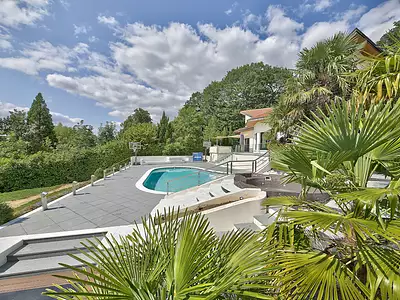 Maison, 603,58 m²