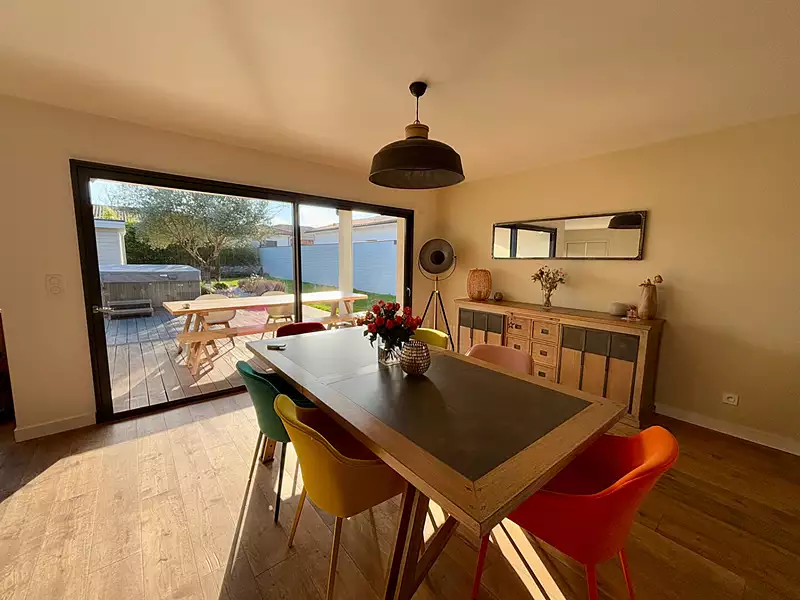 Maison, 162 m²
