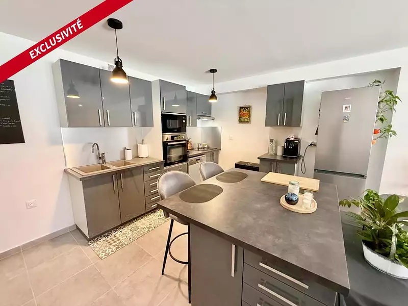 Maison, 83 m²