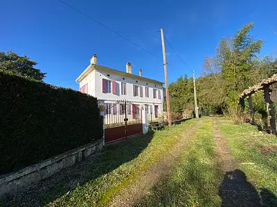 Maison, 236 m²