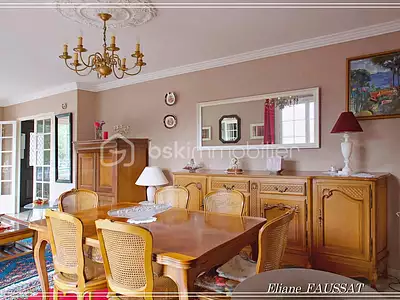 Maison, 214 m²