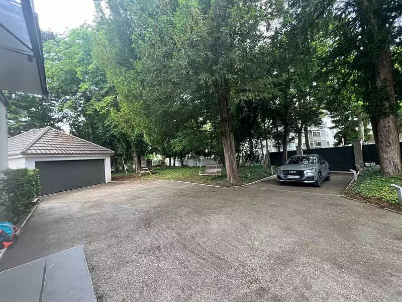 Maison, 222 m²