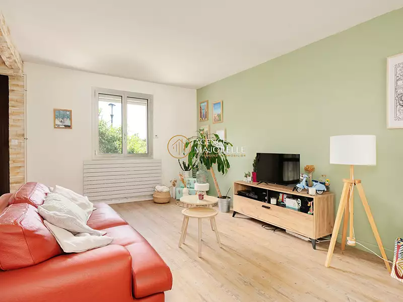 Maison, 145 m²