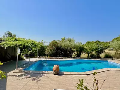 Maison, 166 m²