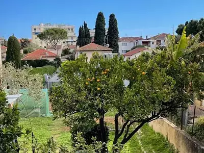 Terrain, 347 m²