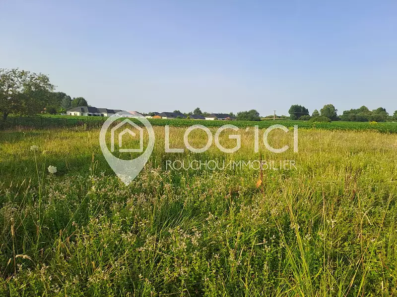 Terrain, 679 m²