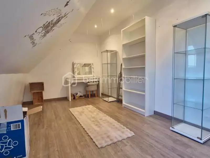 Maison, 164 m²