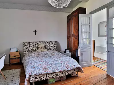 Maison, 240 m²