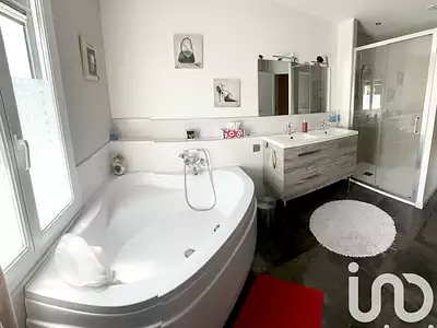 Maison, 162 m²