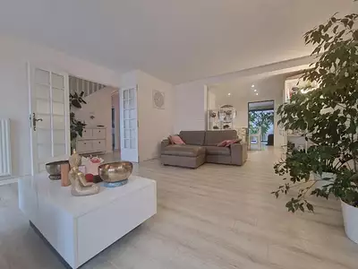 Maison, 147 m²