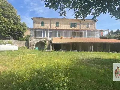 Maison, 283 m²