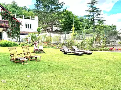 Maison, 529 m²