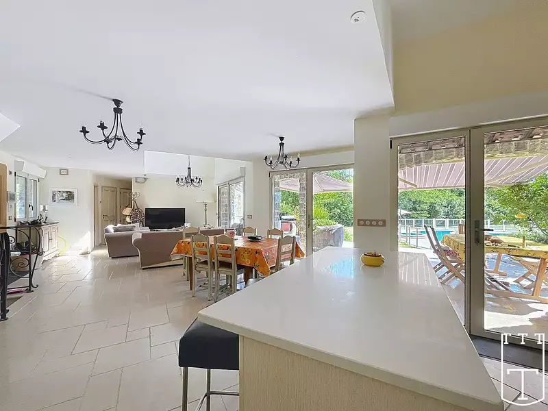 Maison, 140 m²
