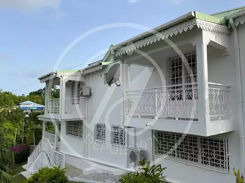 Maison, 292 m²