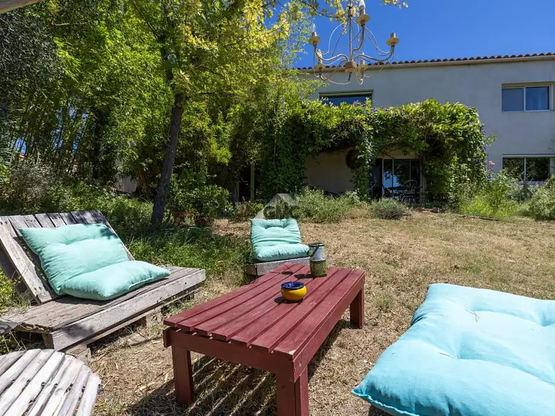 Maison, 178 m²