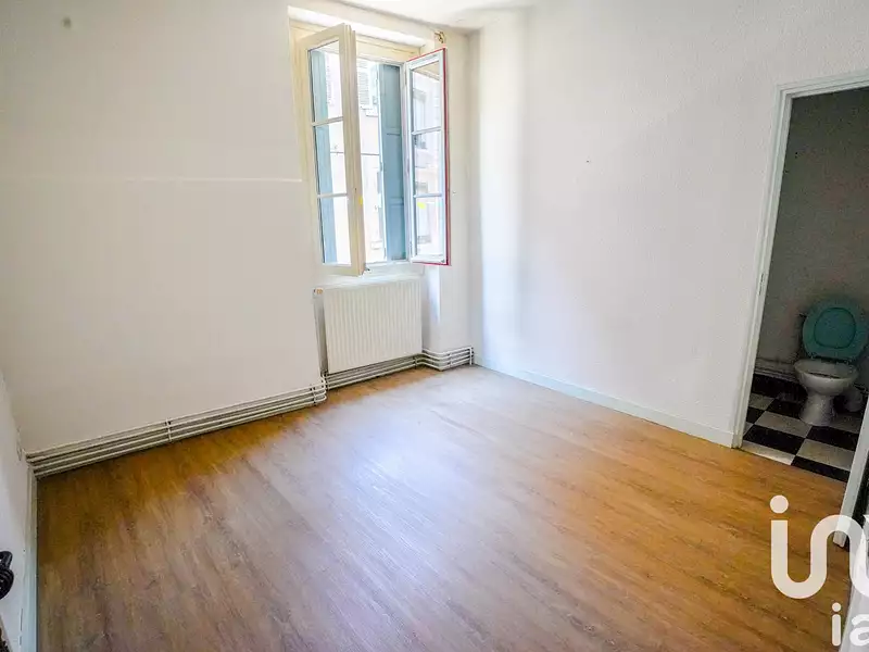Immeuble, 350 m²