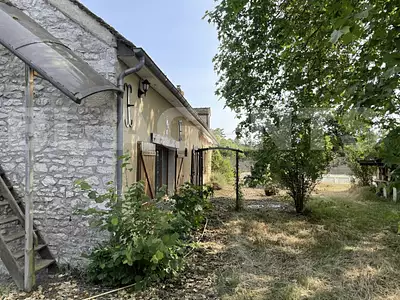 Maison, 177 m²