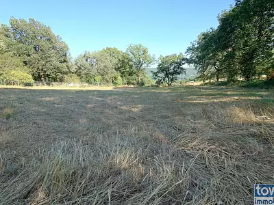 Terrain, 1 885 m²